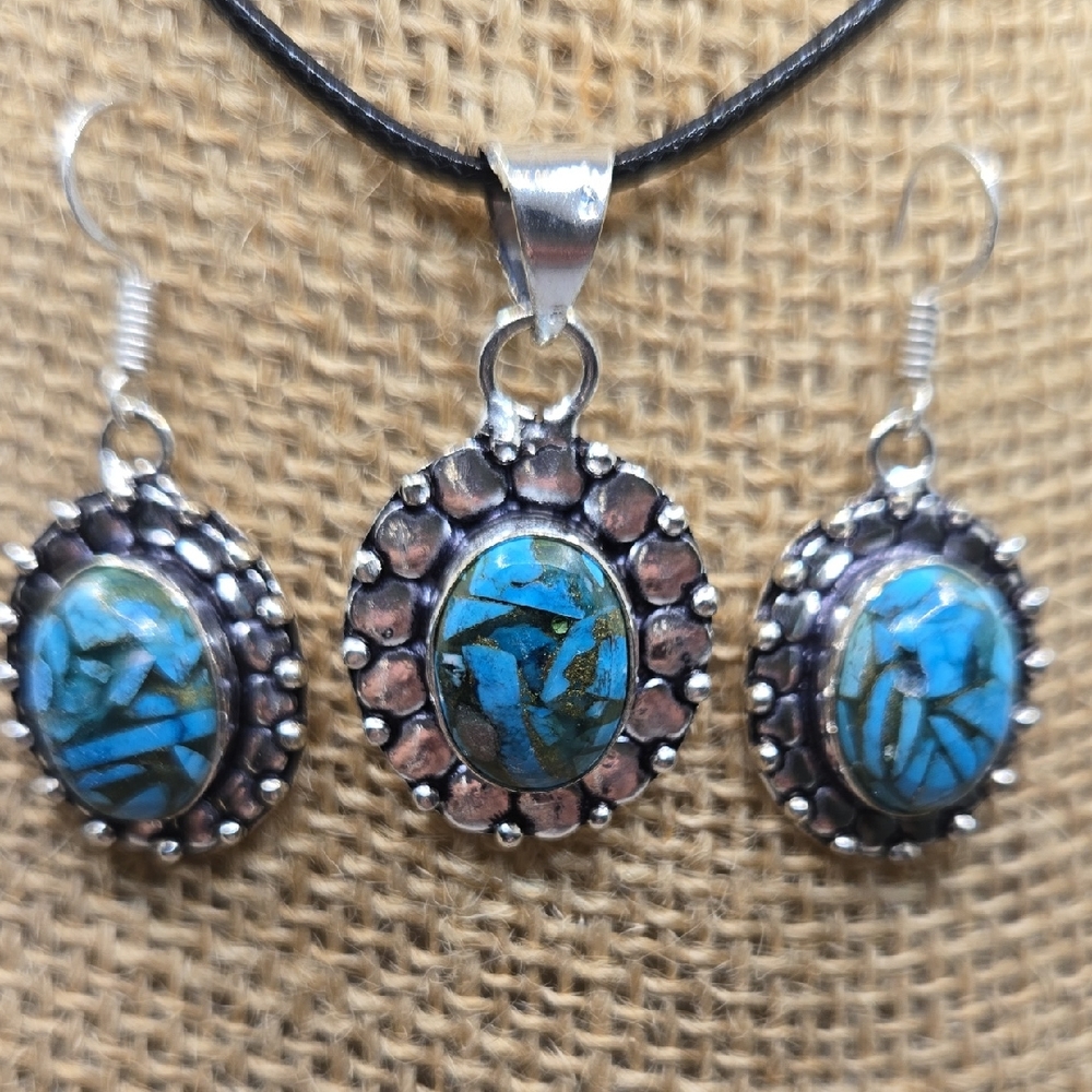 Copper Turquoise Stone Necklace and Earring Set #261 NWOT